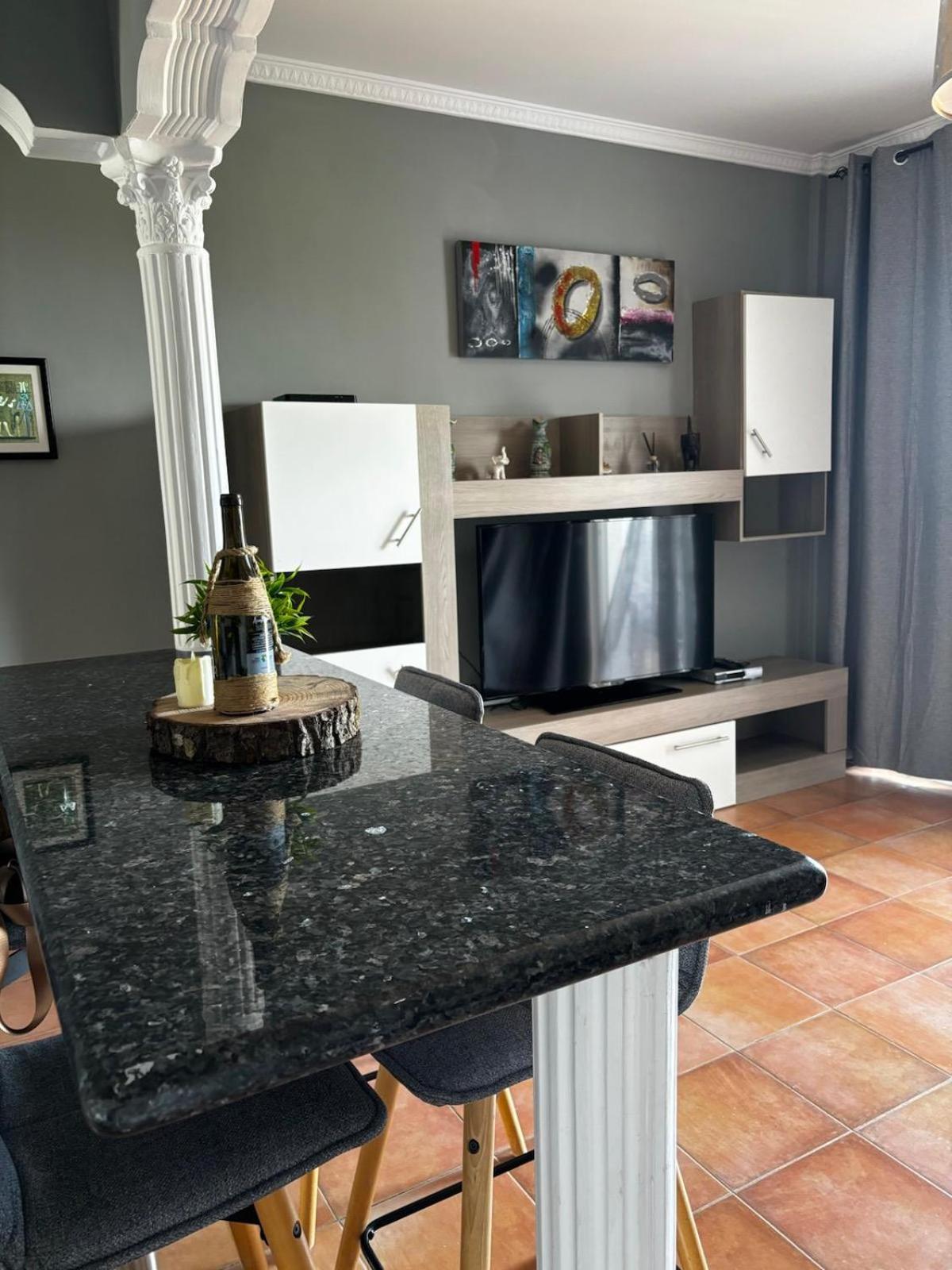 Apartamento Hans San Antonio  Zewnętrze zdjęcie